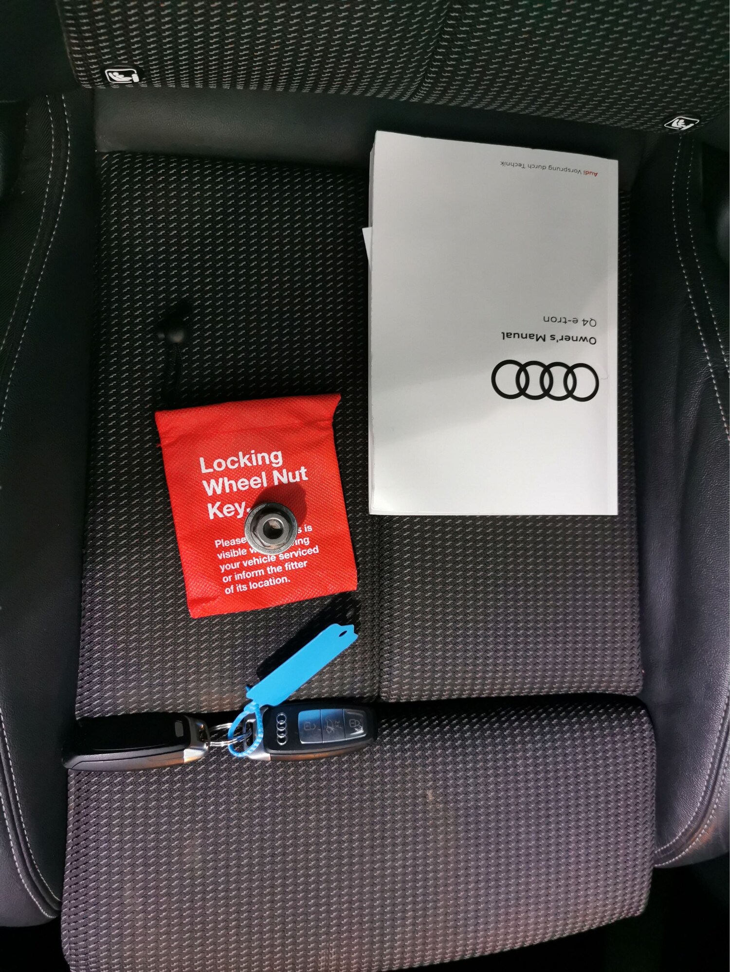 Used Audi Q4 e-tron 2022 for sale - 77688729: Photo 31