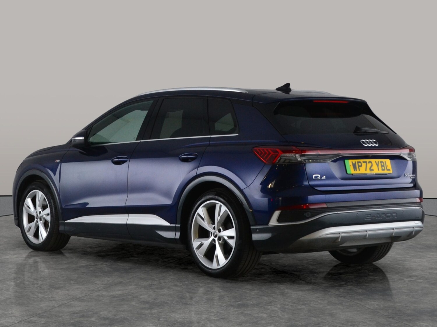 Used Audi Q4 e-tron 2022 for sale - 77688729: Photo 8