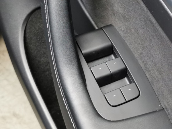 Used Tesla Model Y 2022 for sale - 76242342: Photo 22