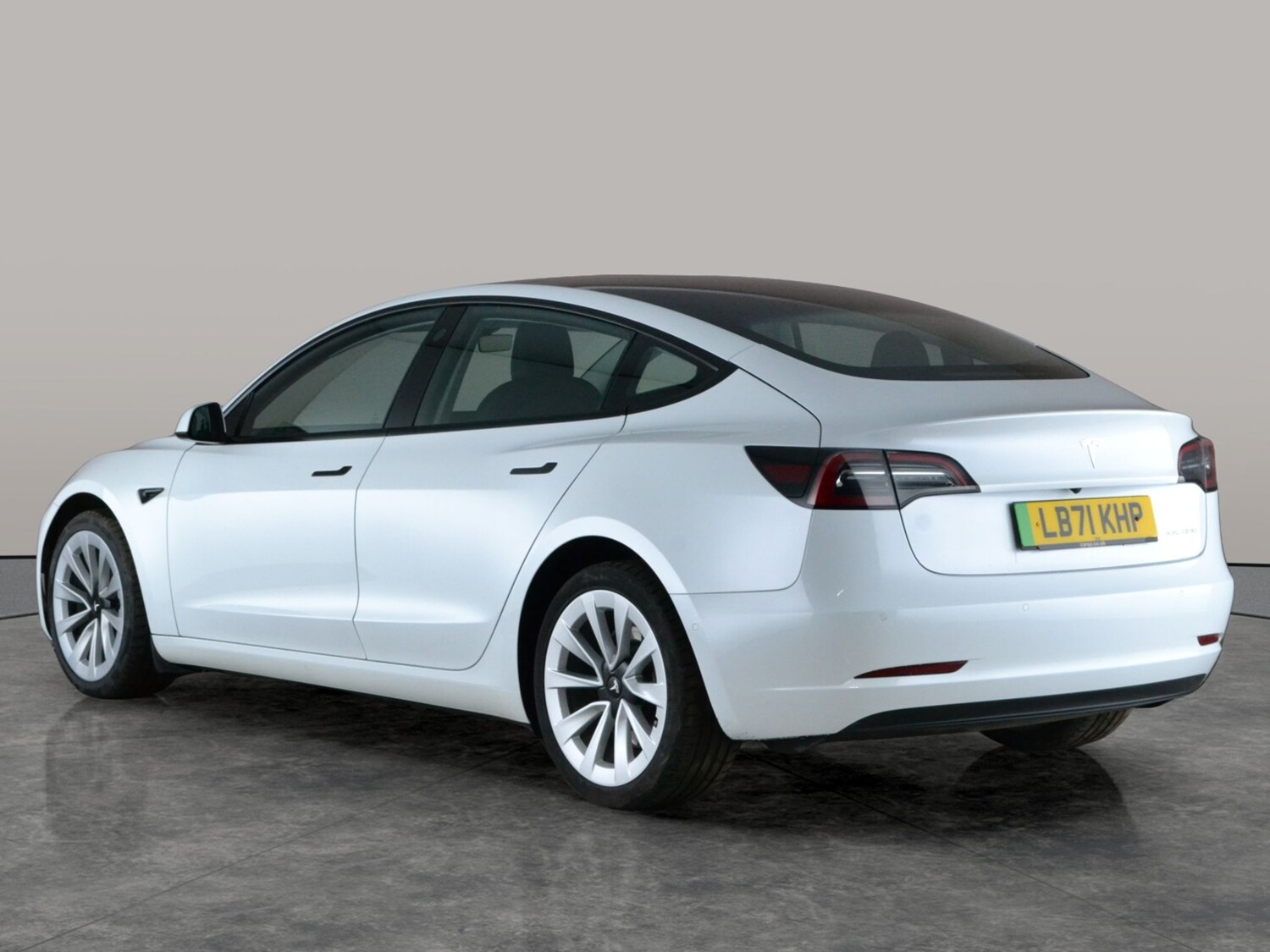 Used Tesla Model 3 2021 for sale - 77756821: Photo 13