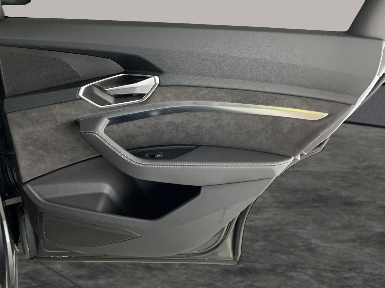 Used Audi e-tron 2021 for sale - 77178554: Photo 34