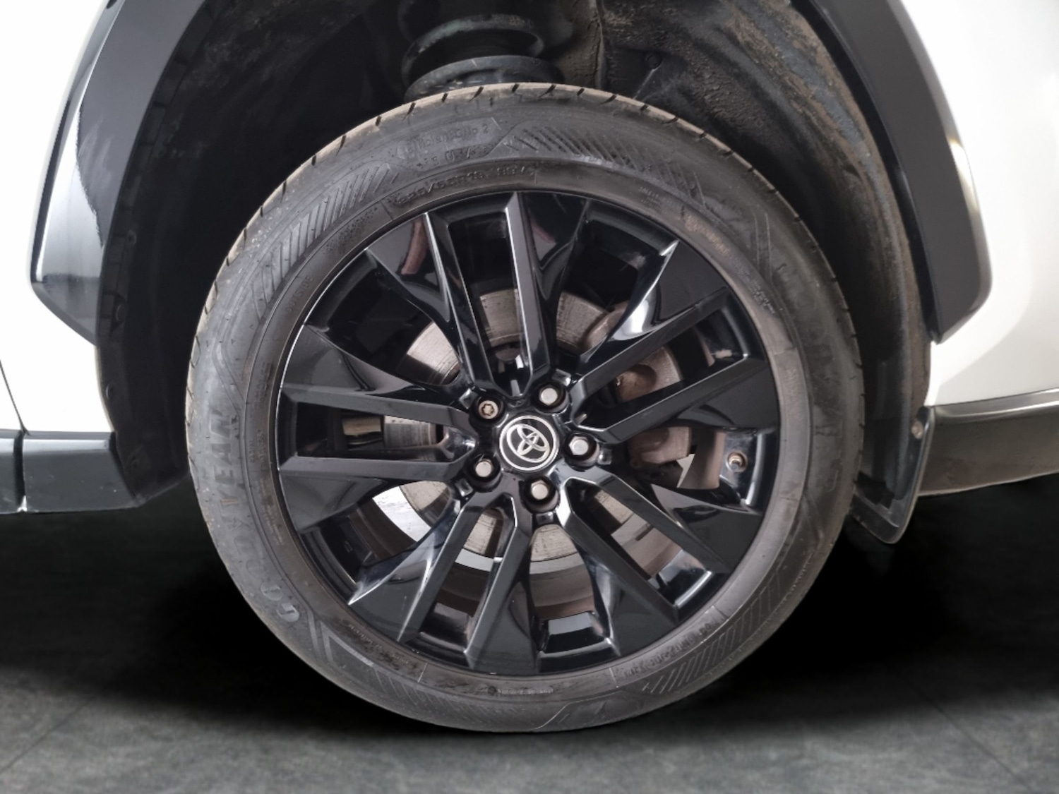 Used Toyota RAV4 2021 for sale - 76169904: Photo 31