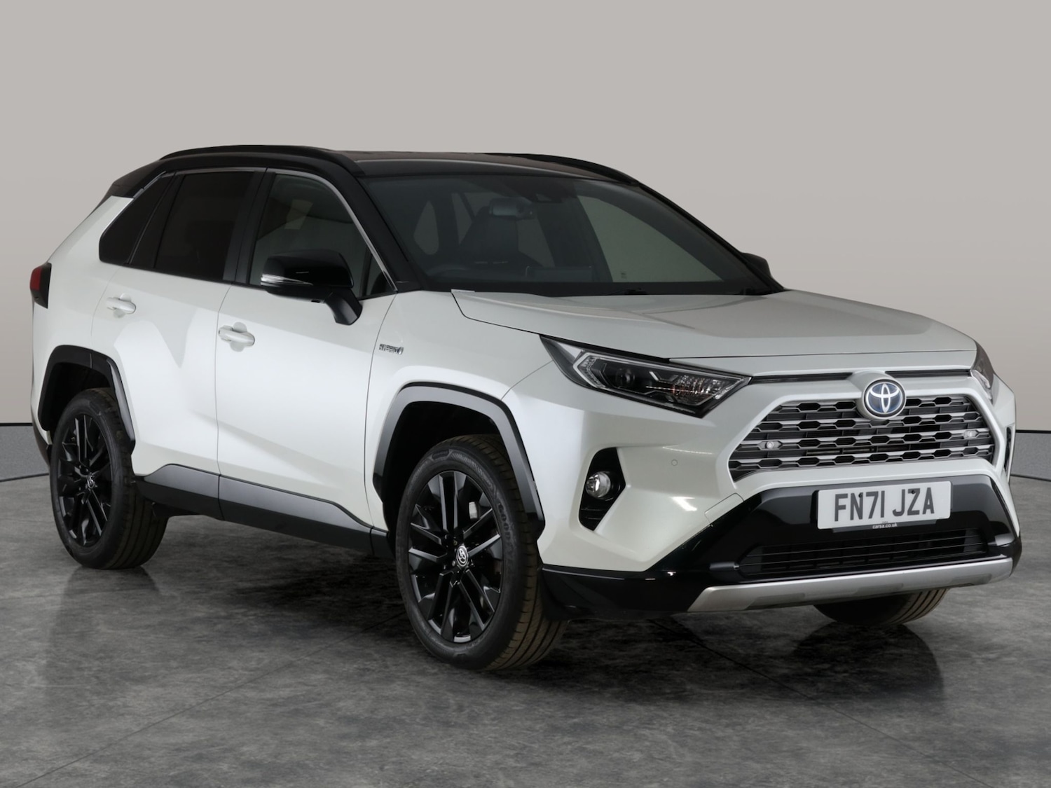 Used Toyota RAV4 2021 for sale - 76169904: Photo 9