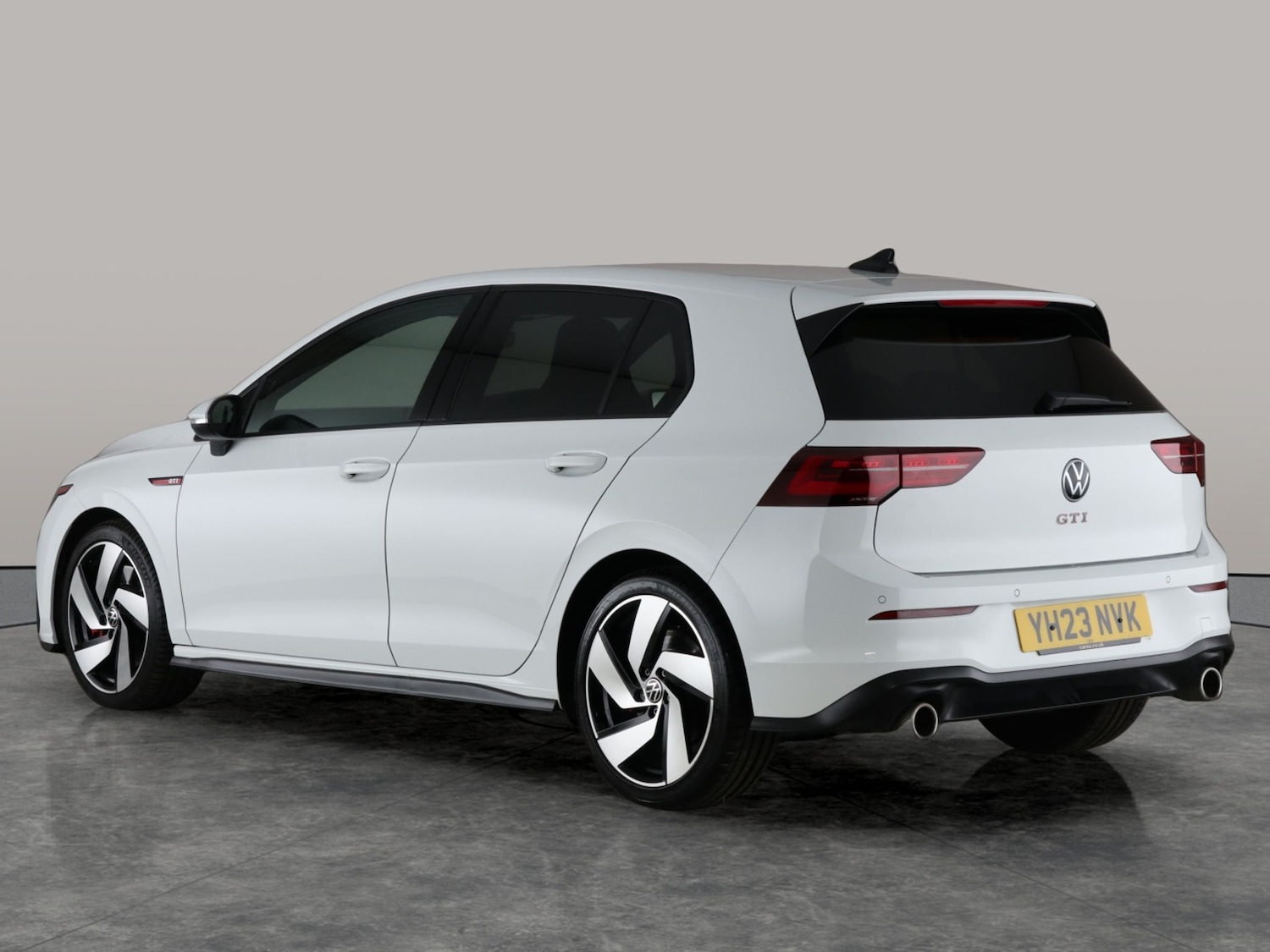 Used Volkswagen Golf 2023 for sale - 77058667: Photo 12