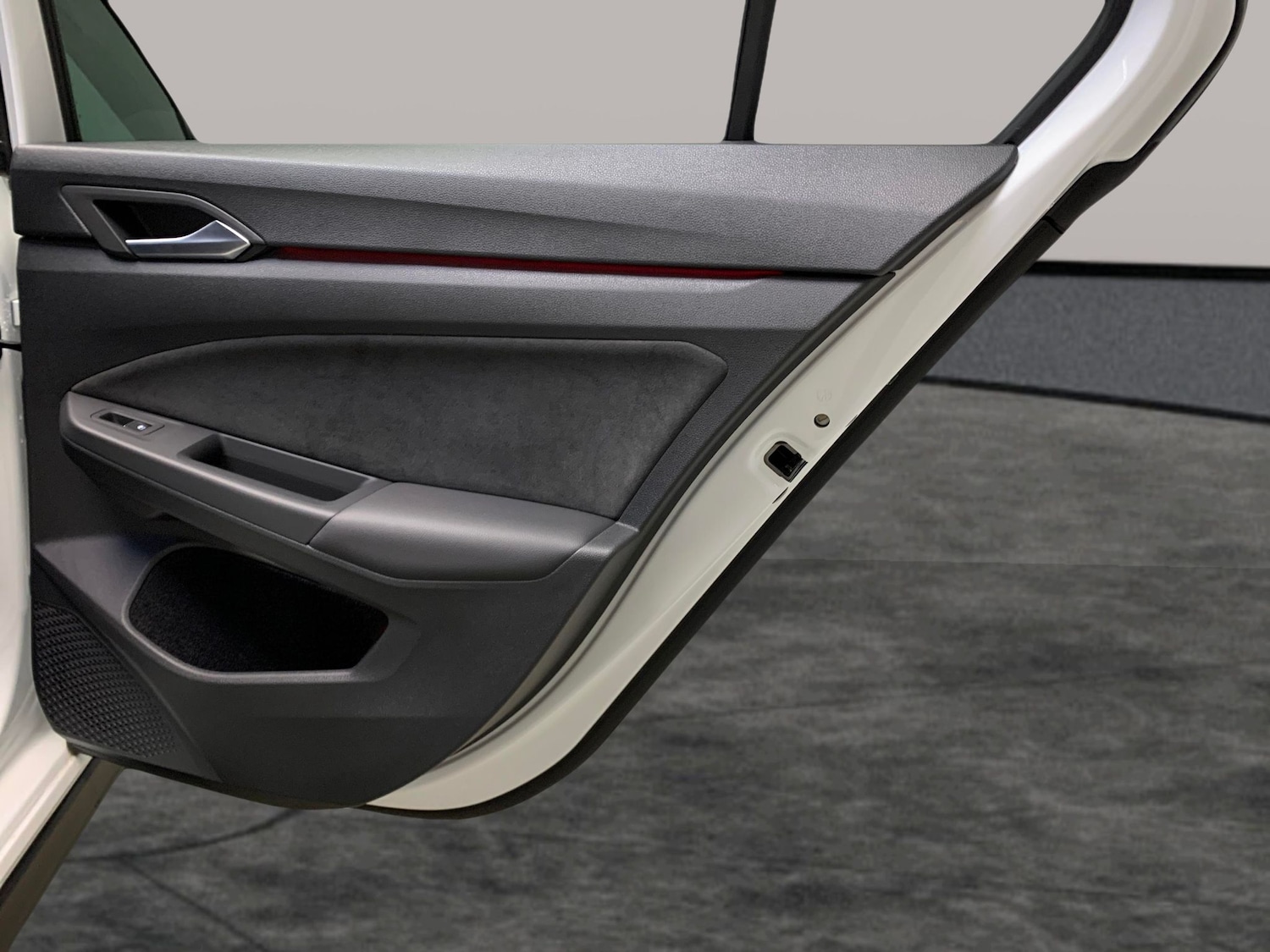 Used Volkswagen Golf 2023 for sale - 77058667: Photo 28