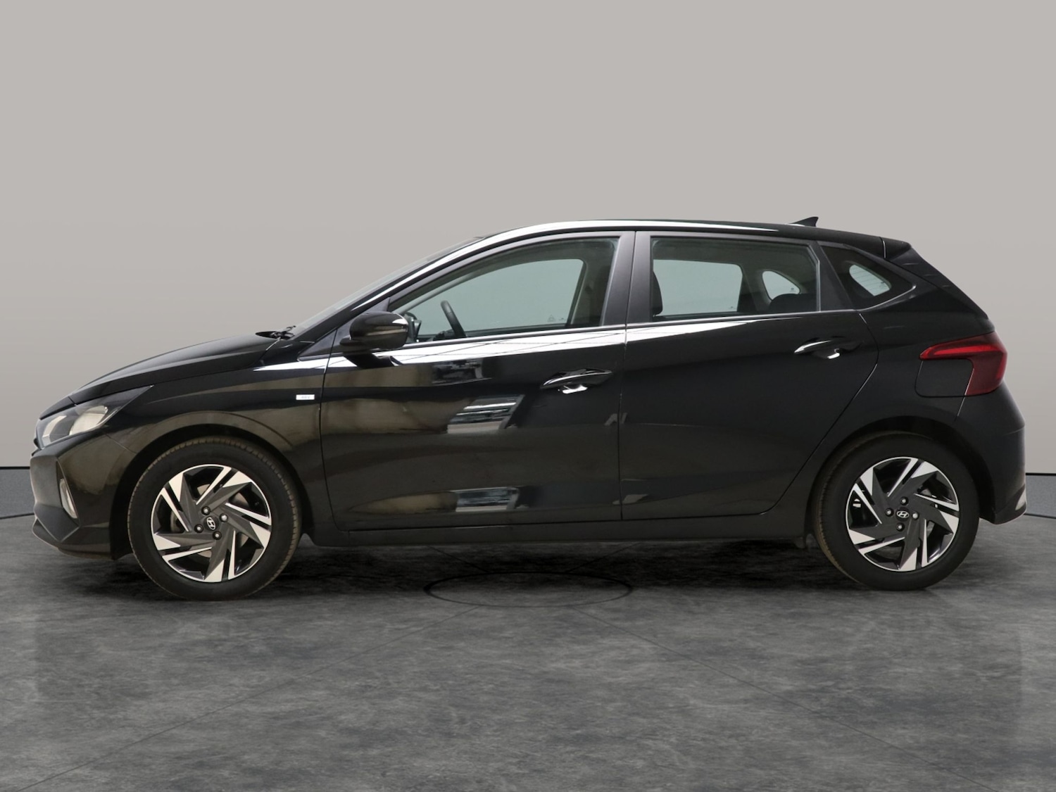 Used Hyundai i20 2022 for sale - 76356090: Photo 14