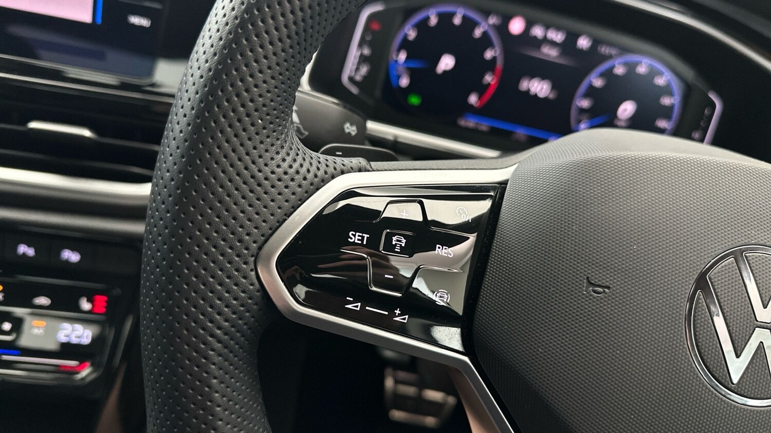 Vehicle 33