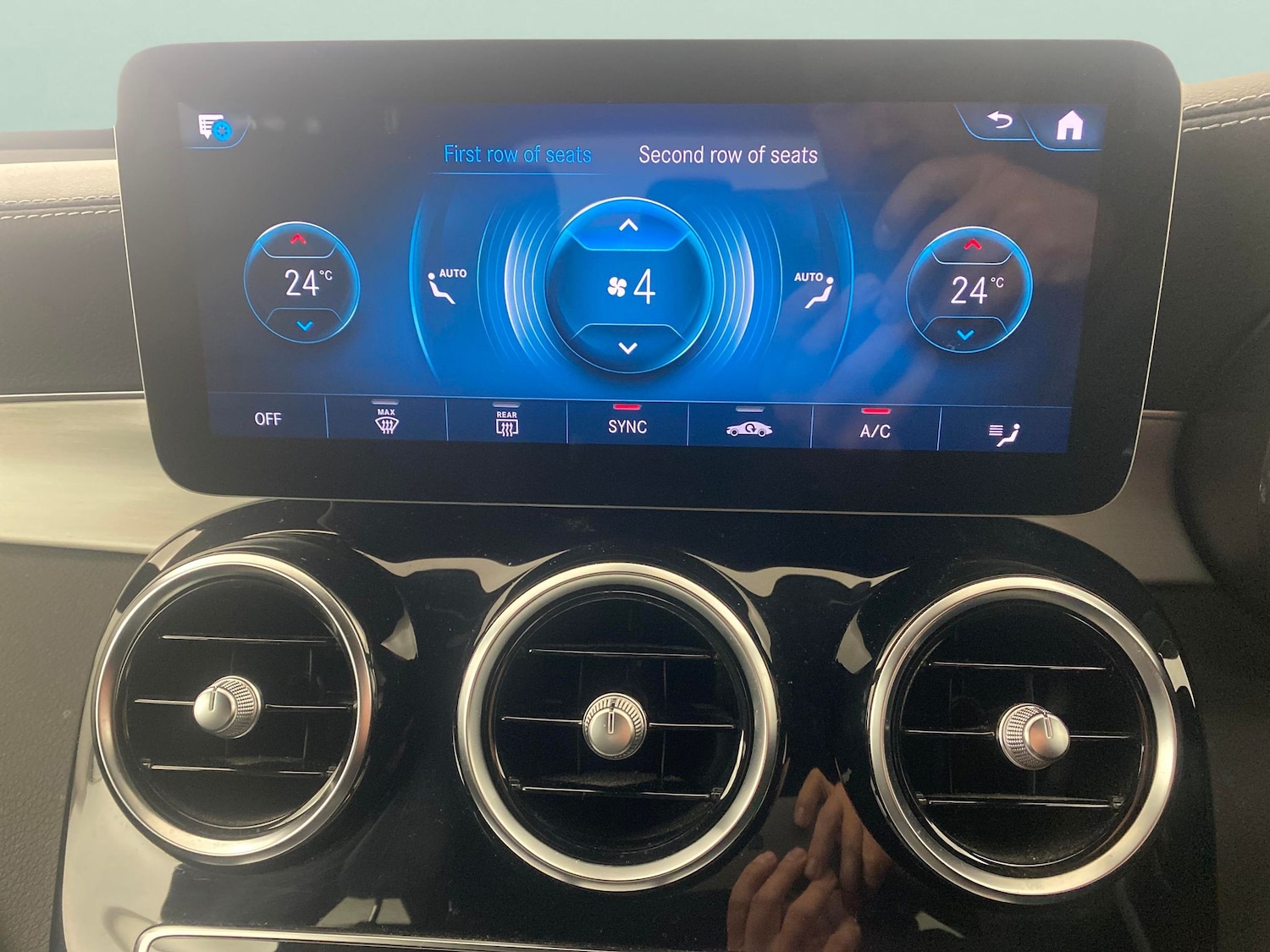 Used Mercedes-Benz GLC 2021 for sale - 76564104: Photo 17