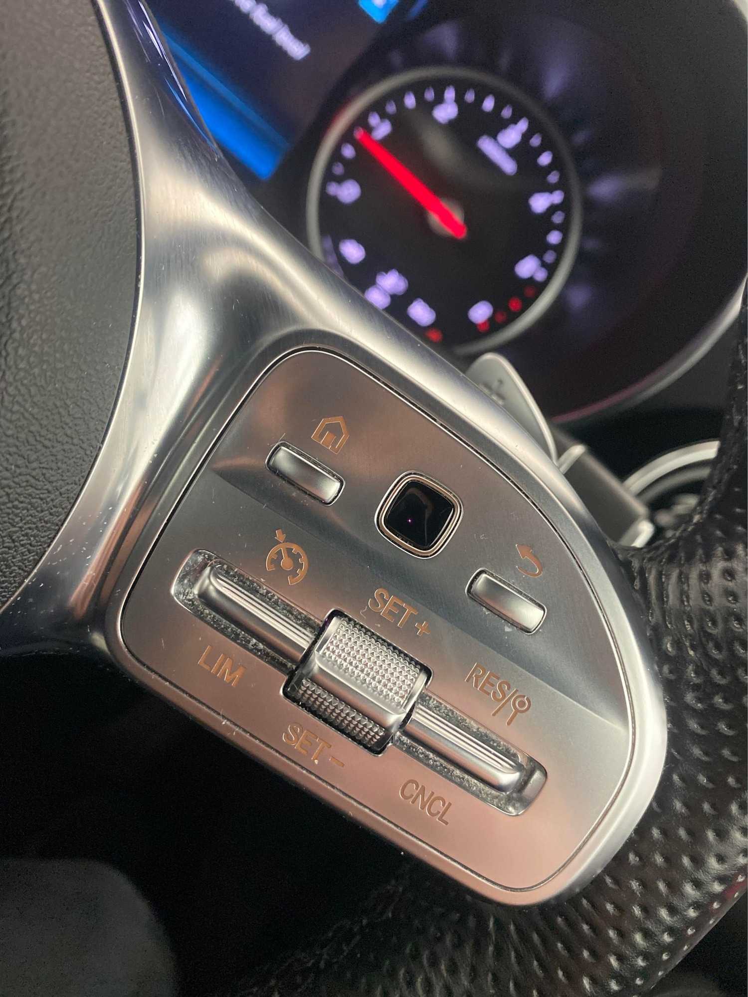 Used Mercedes-Benz GLC 2021 for sale - 76564104: Photo 20