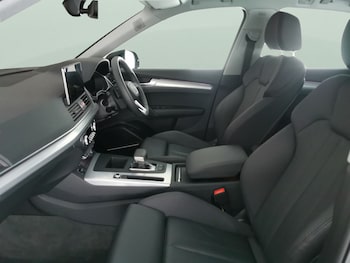 Used Audi Q5 2023 for sale - 76875443: Photo