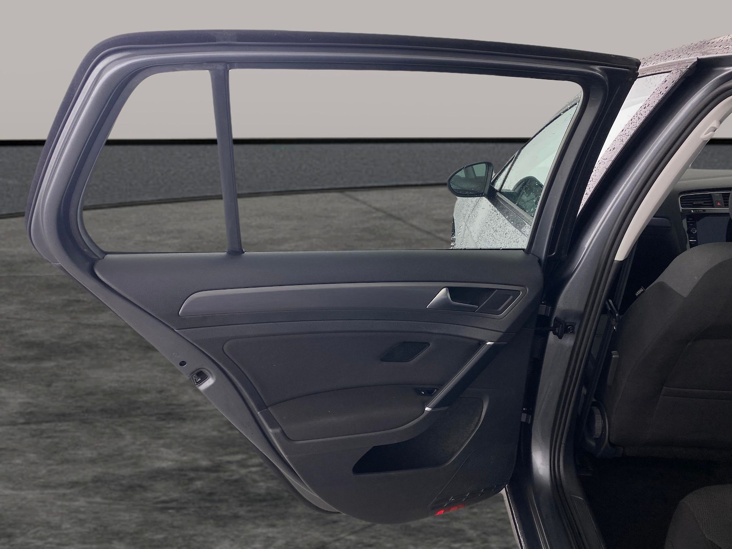 Used Volkswagen Golf 2020 for sale - 77210839: Photo 23