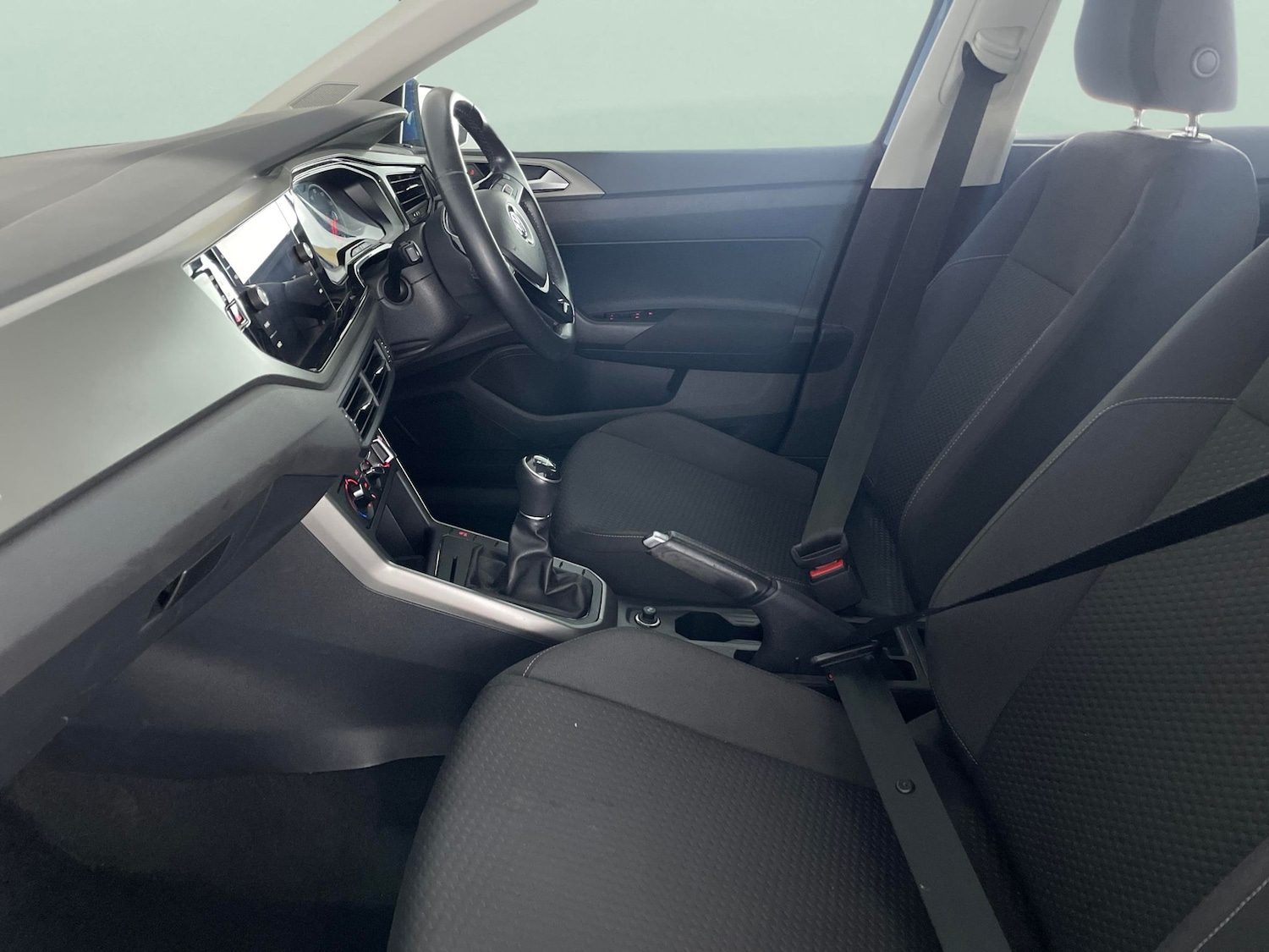 Used Volkswagen Polo 2019 for sale - 76405061: Photo 4