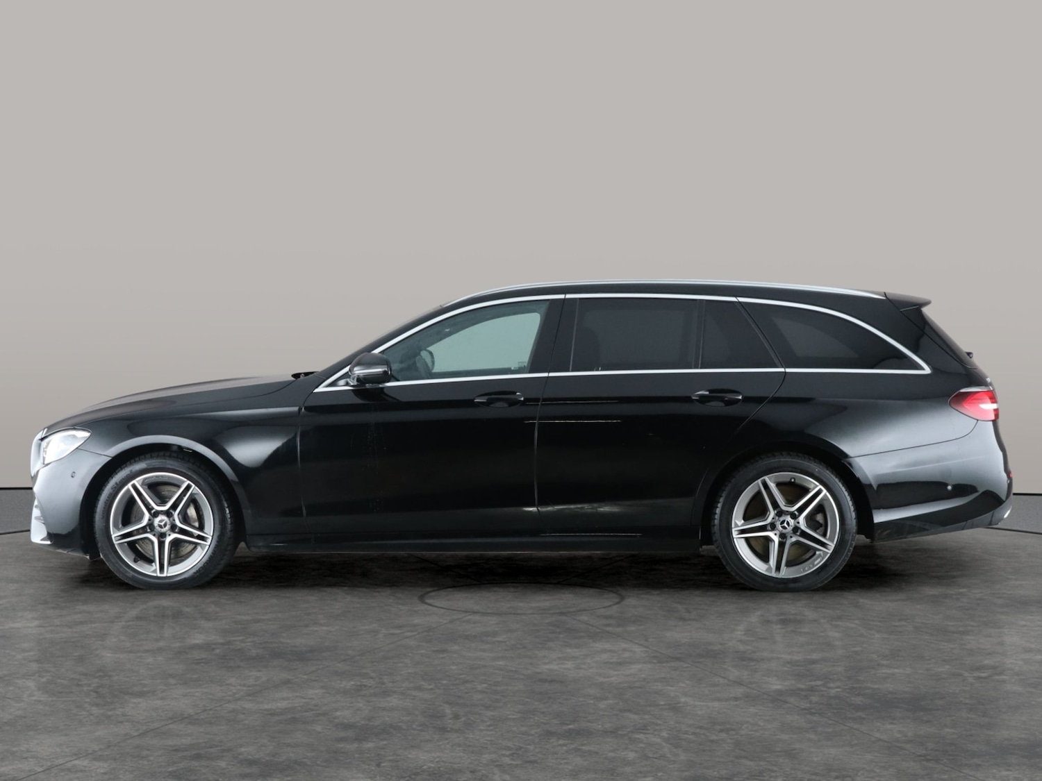 Used Mercedes-Benz E Class for sale - 76682149: Photo 13