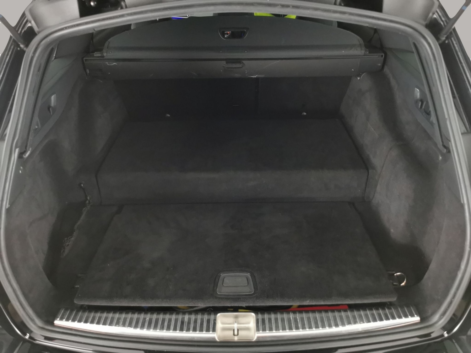 Used Mercedes-Benz E Class for sale - 76682149: Photo 33