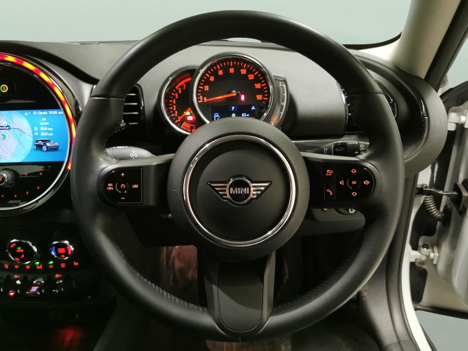 Used MINI Clubman 2022 for sale - 76401025: Photo 21