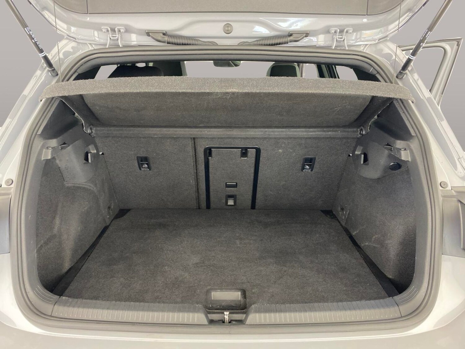 Used Volkswagen Golf 2024 for sale - 78107802: Photo 32