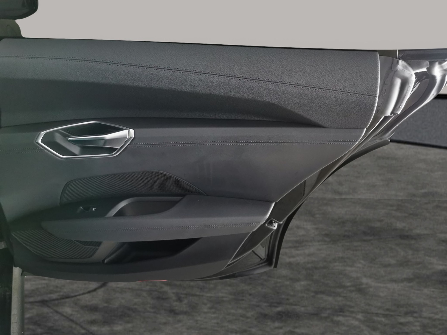 Used Audi e-tron GT 2022 for sale - 77241348: Photo 33