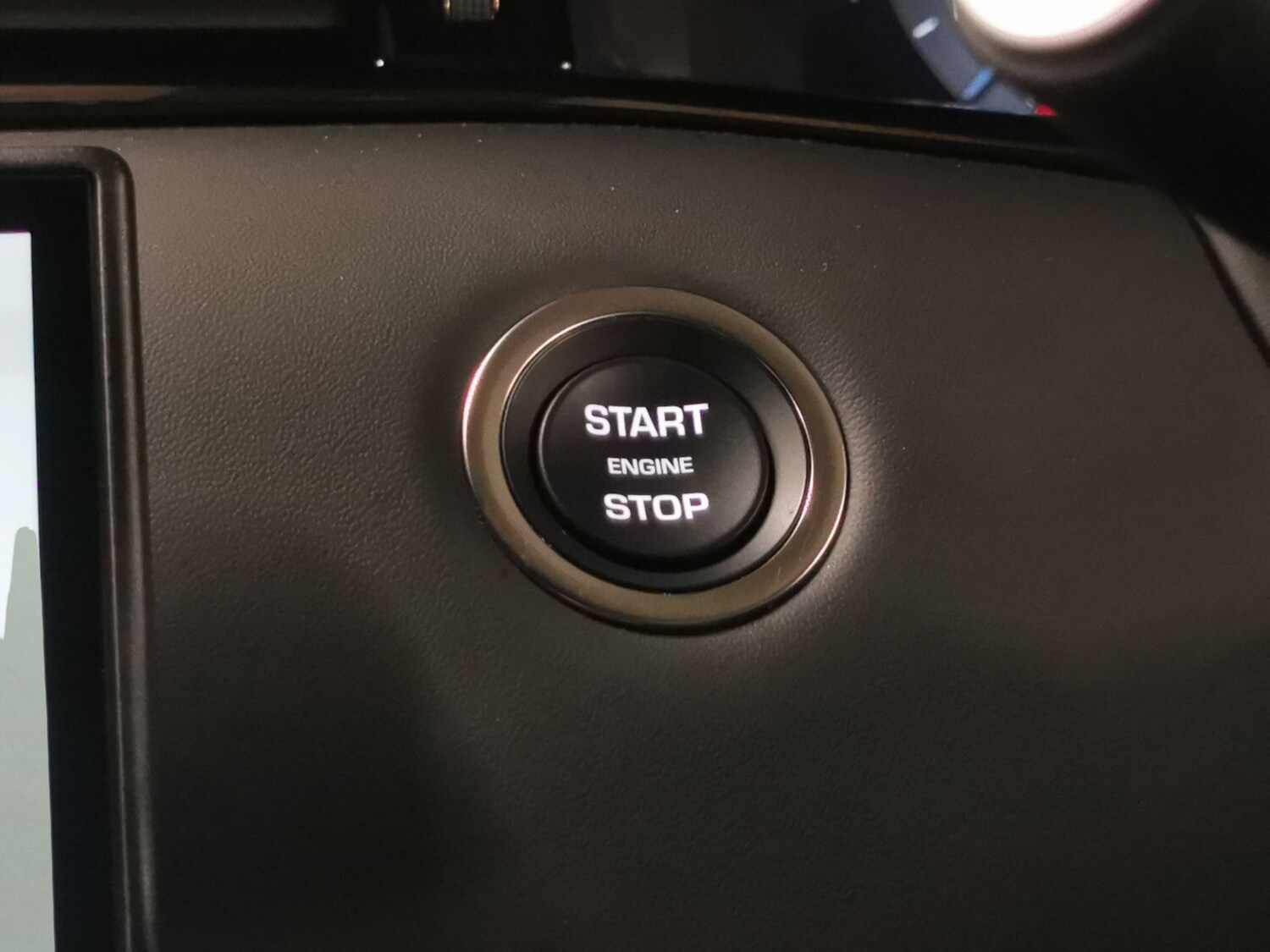 Used Land Rover Range Rover Evoque 2024 for sale - 76439636: Photo 28