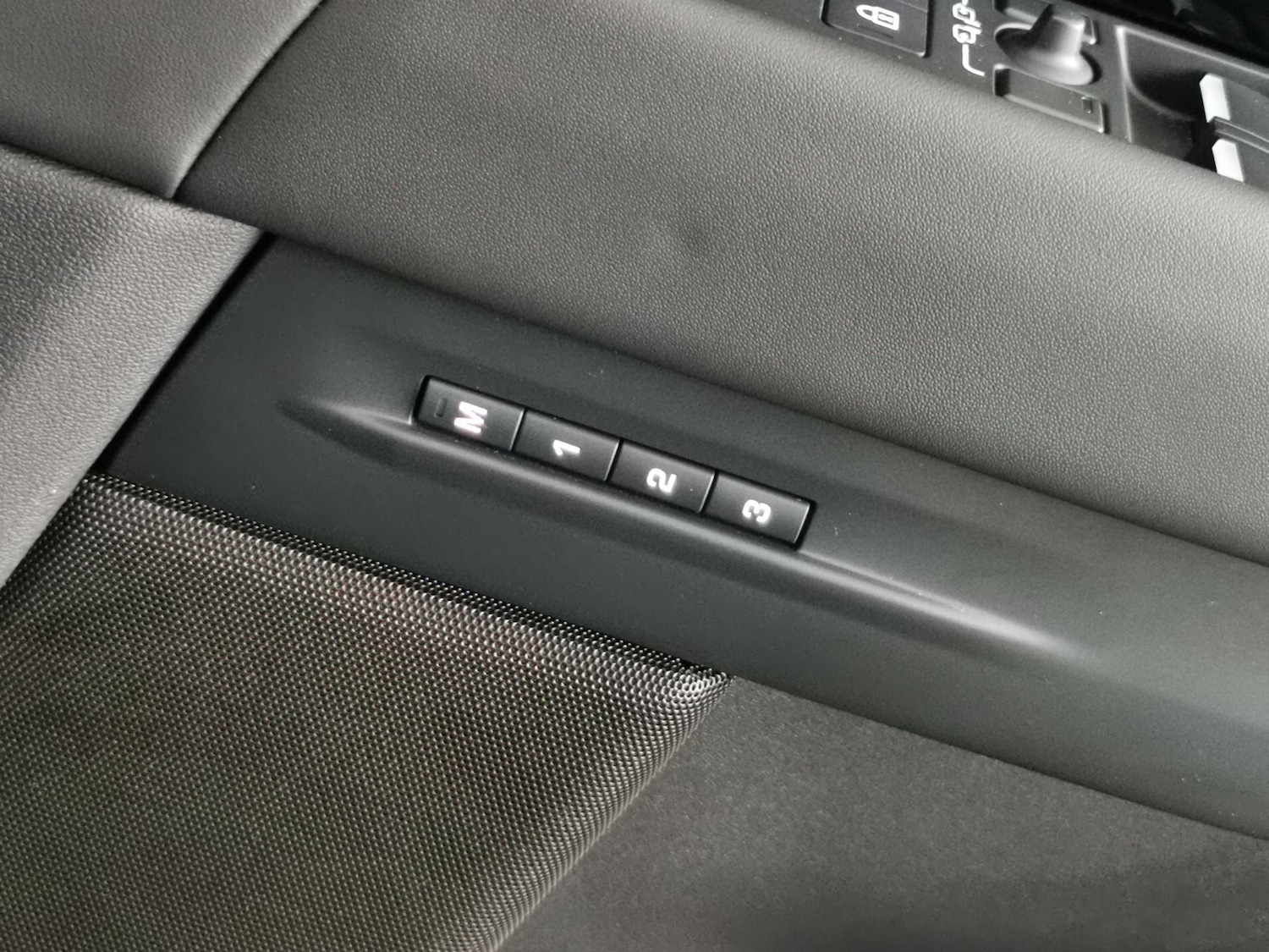 Used Land Rover Range Rover Evoque 2024 for sale - 76439636: Photo 40