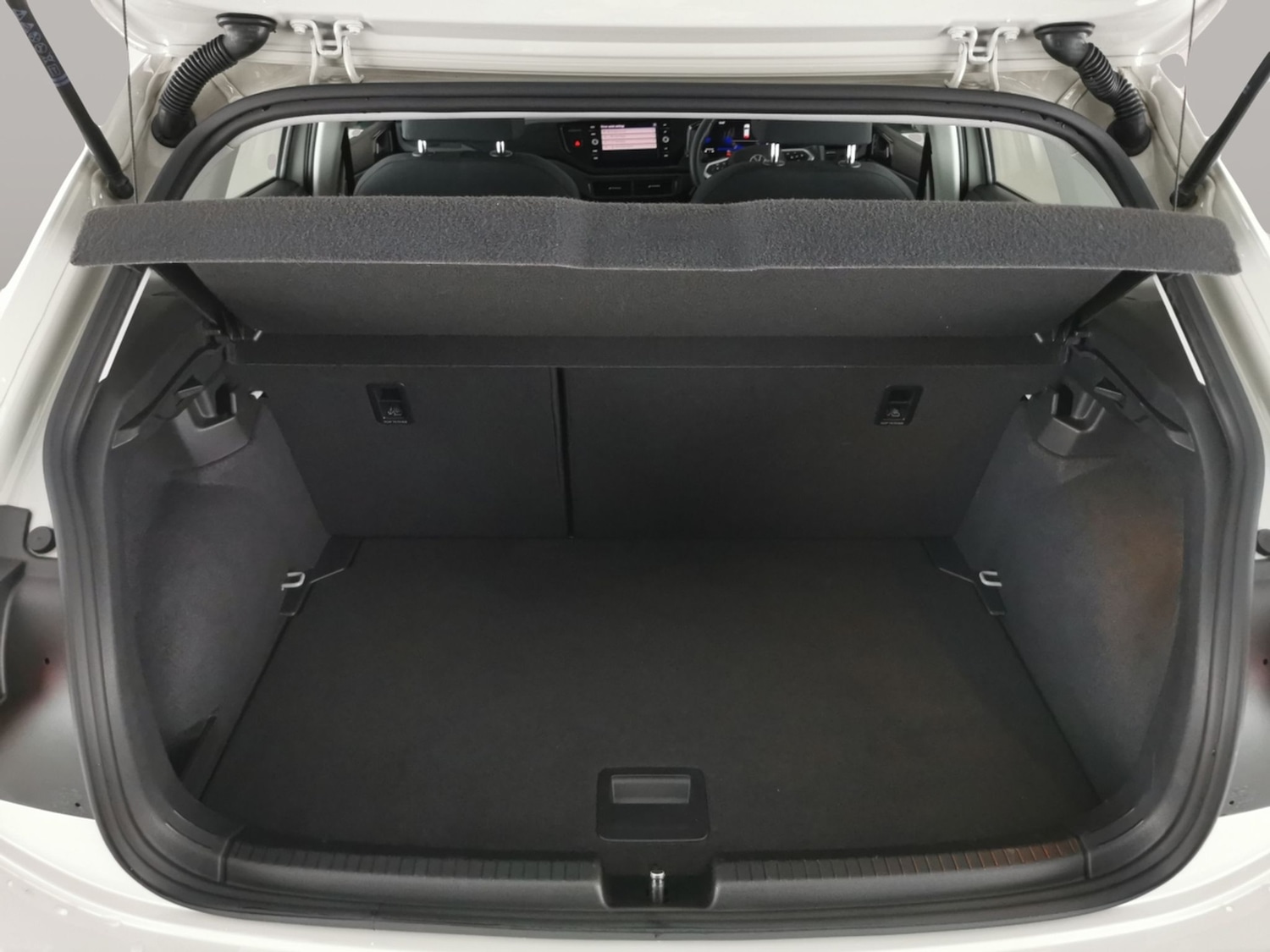 Used Volkswagen Polo 2023 for sale - 76519591: Photo 30