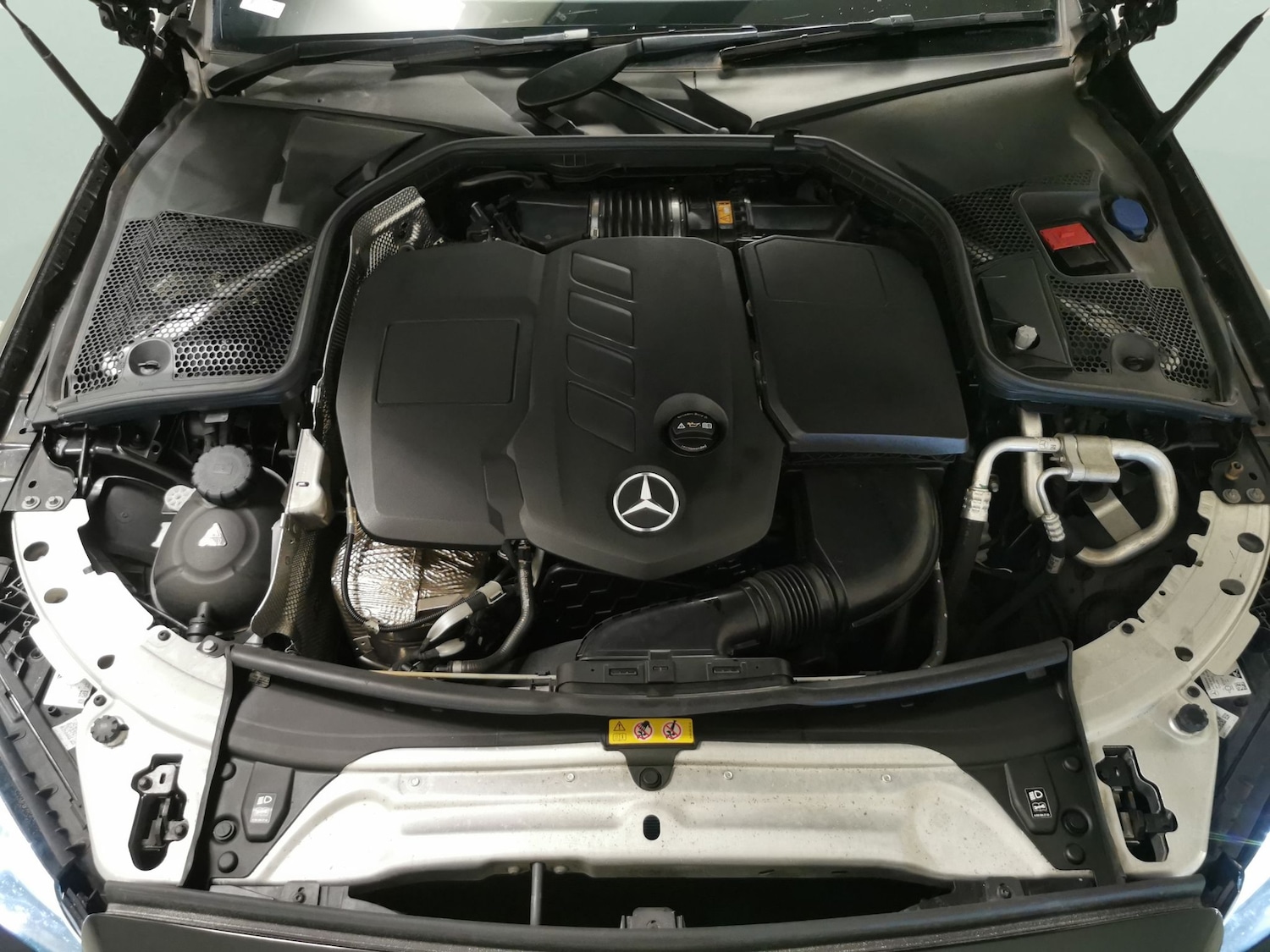 Used Mercedes-Benz C Class 2019 for sale - 76704262: Photo 31