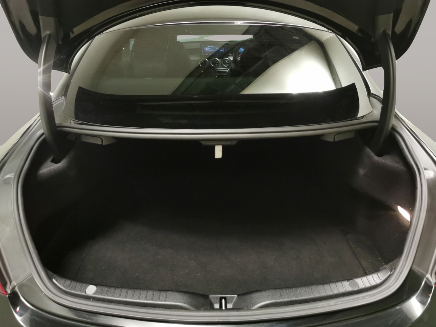 Used Mercedes-Benz C Class 2019 for sale - 76704262: Photo 32