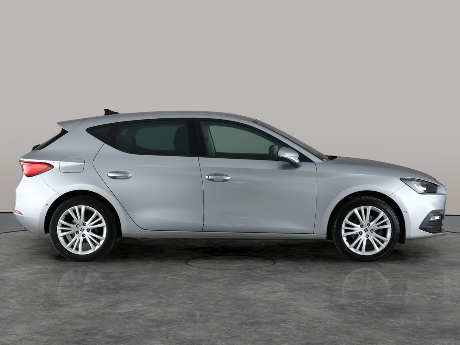 Used SEAT Leon 2021 for sale - 76445177: Photo 11