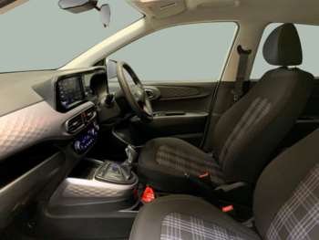 Used Hyundai i10 2024 for sale - 74968173: Photo