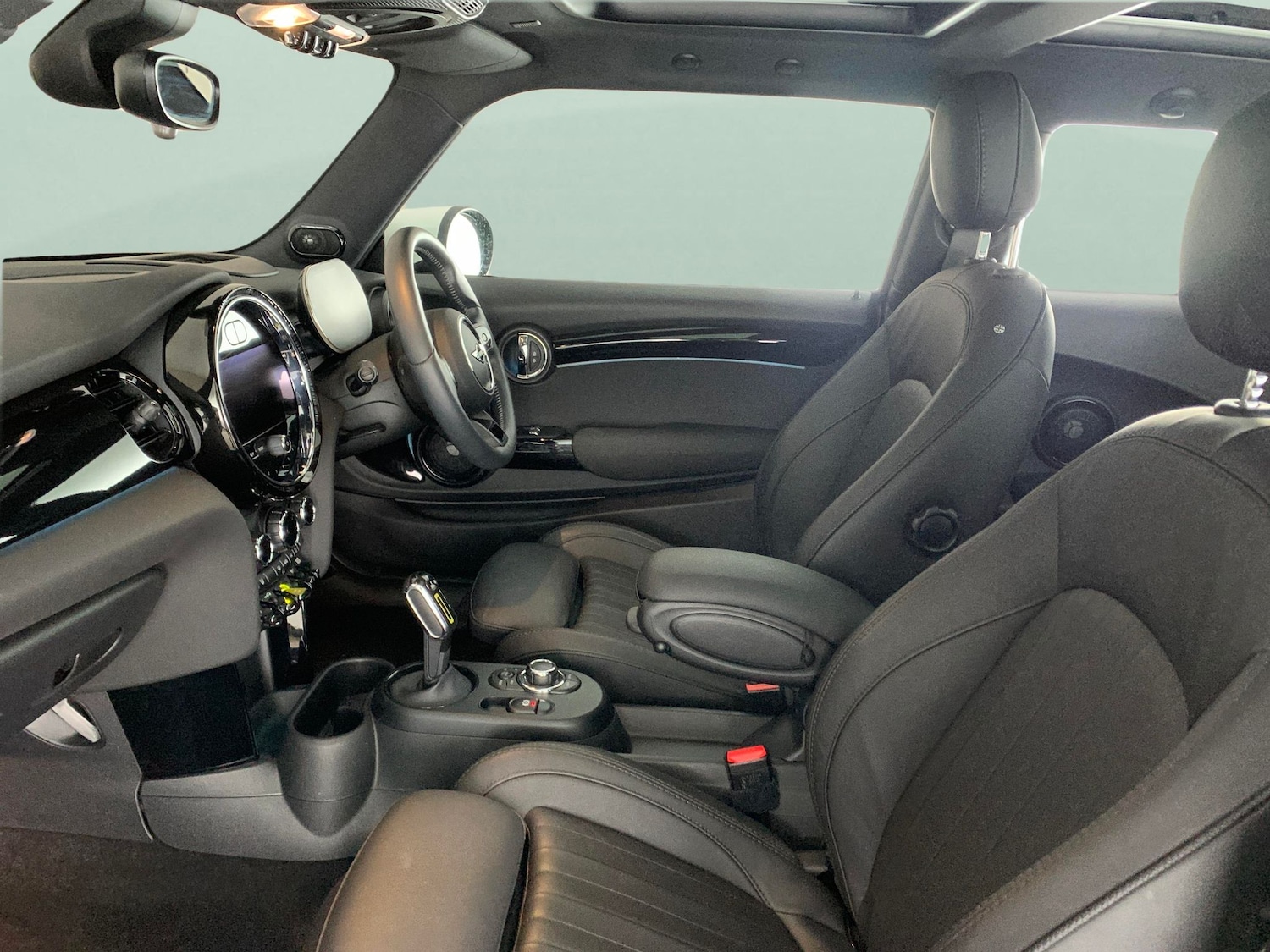 Used MINI Hatch 2022 for sale - 78197882: Photo 4