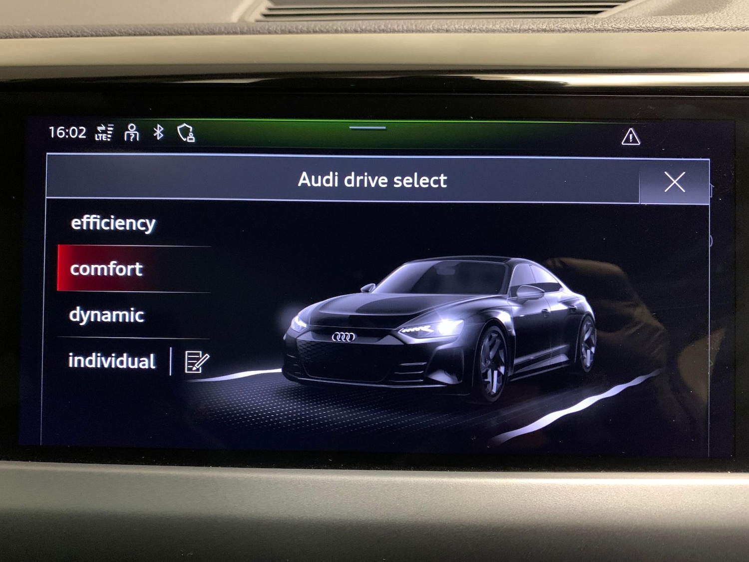 Used Audi e-tron GT 2022 for sale - 76240920: Photo 16