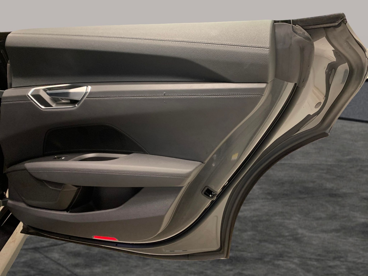 Used Audi e-tron GT 2022 for sale - 76240920: Photo 29