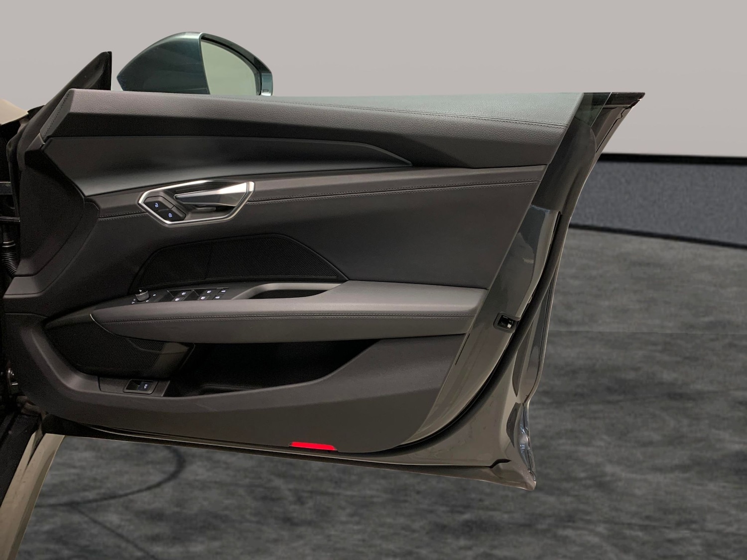 Used Audi e-tron GT 2022 for sale - 76240920: Photo 30