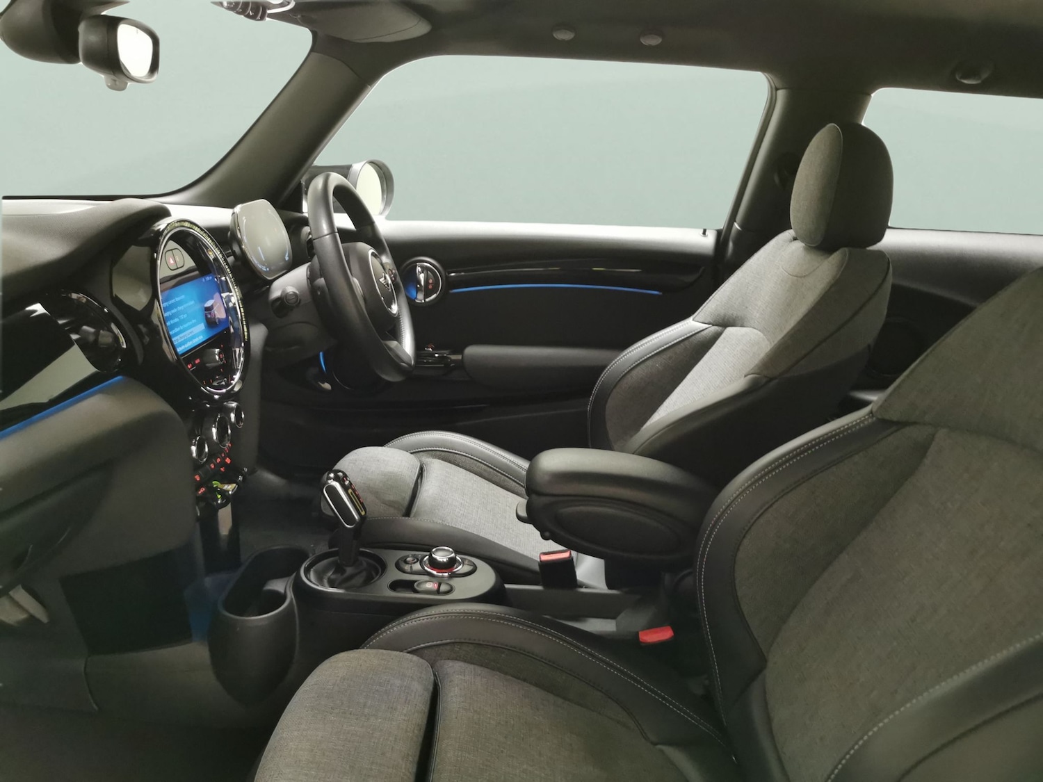 Used MINI Hatch 2021 for sale - 76984492: Photo 4