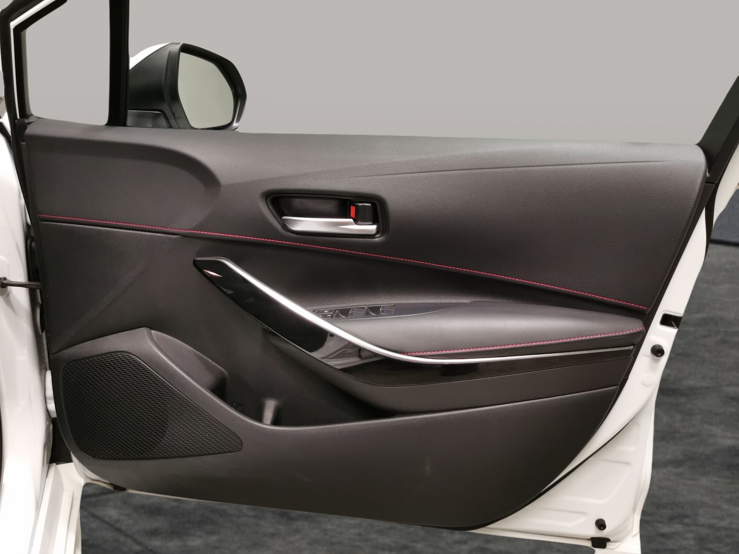 Used Toyota Corolla 2019 for sale - 76668611: Photo 29