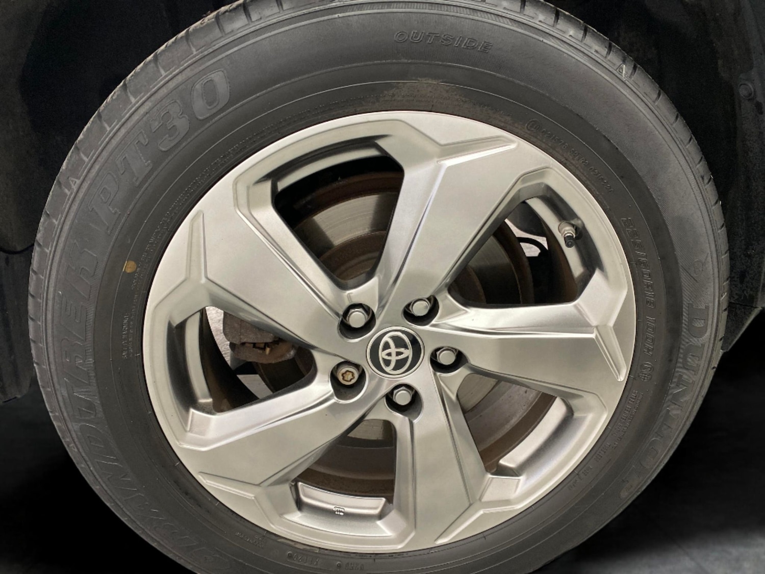 Used Toyota RAV4 2020 for sale - 77591140: Photo 24