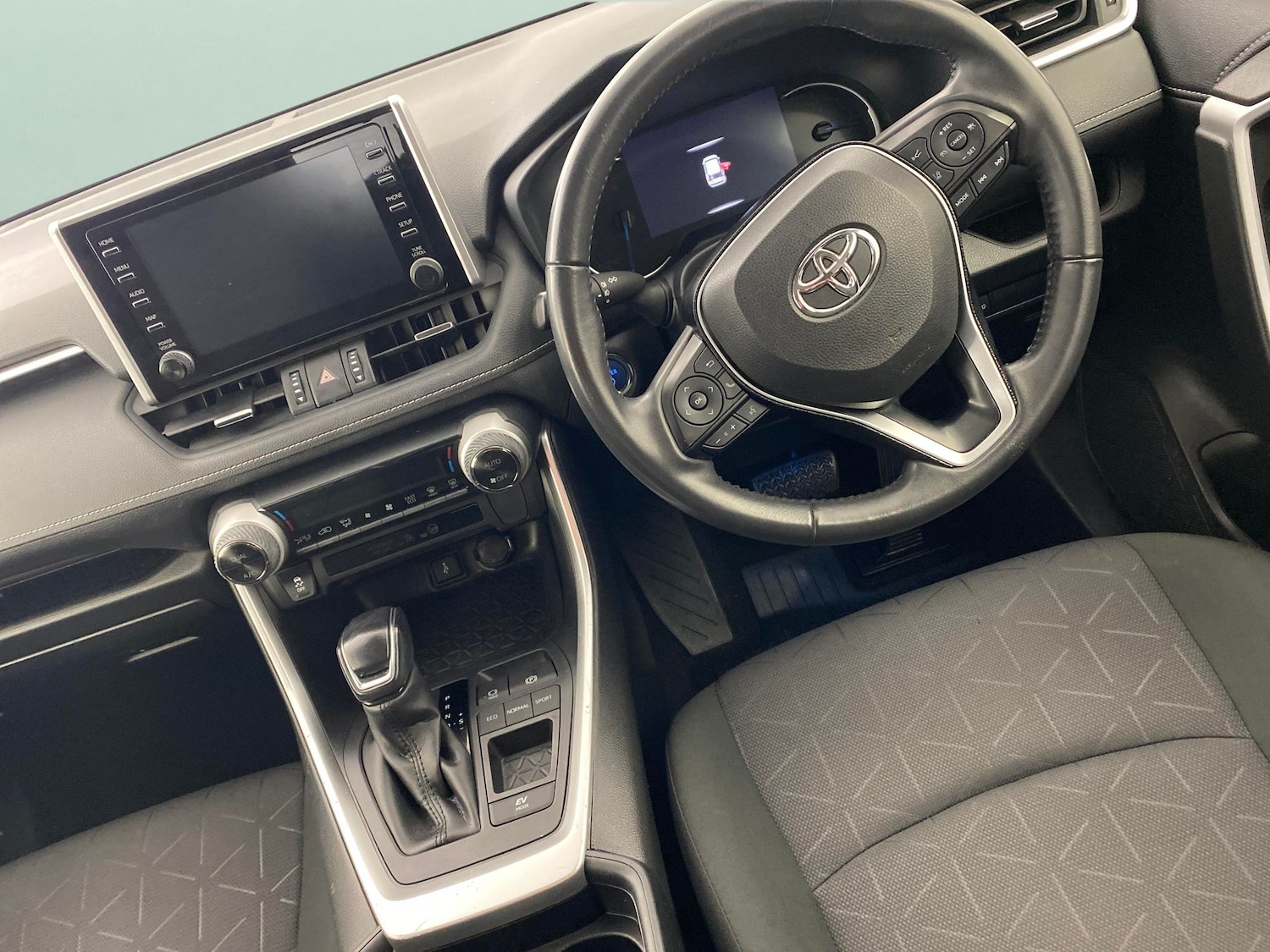 Used Toyota RAV4 2020 for sale - 77591140: Photo 4