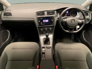 Used Volkswagen Golf 2018 for sale - 74525705: Photo