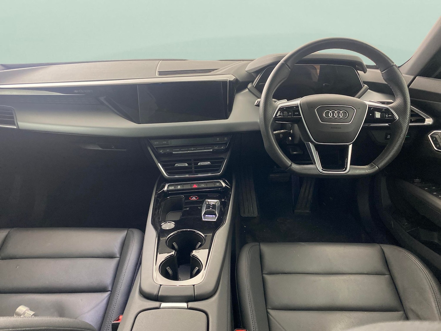 Used Audi e-tron GT 2022 for sale - 77778236: Photo 4