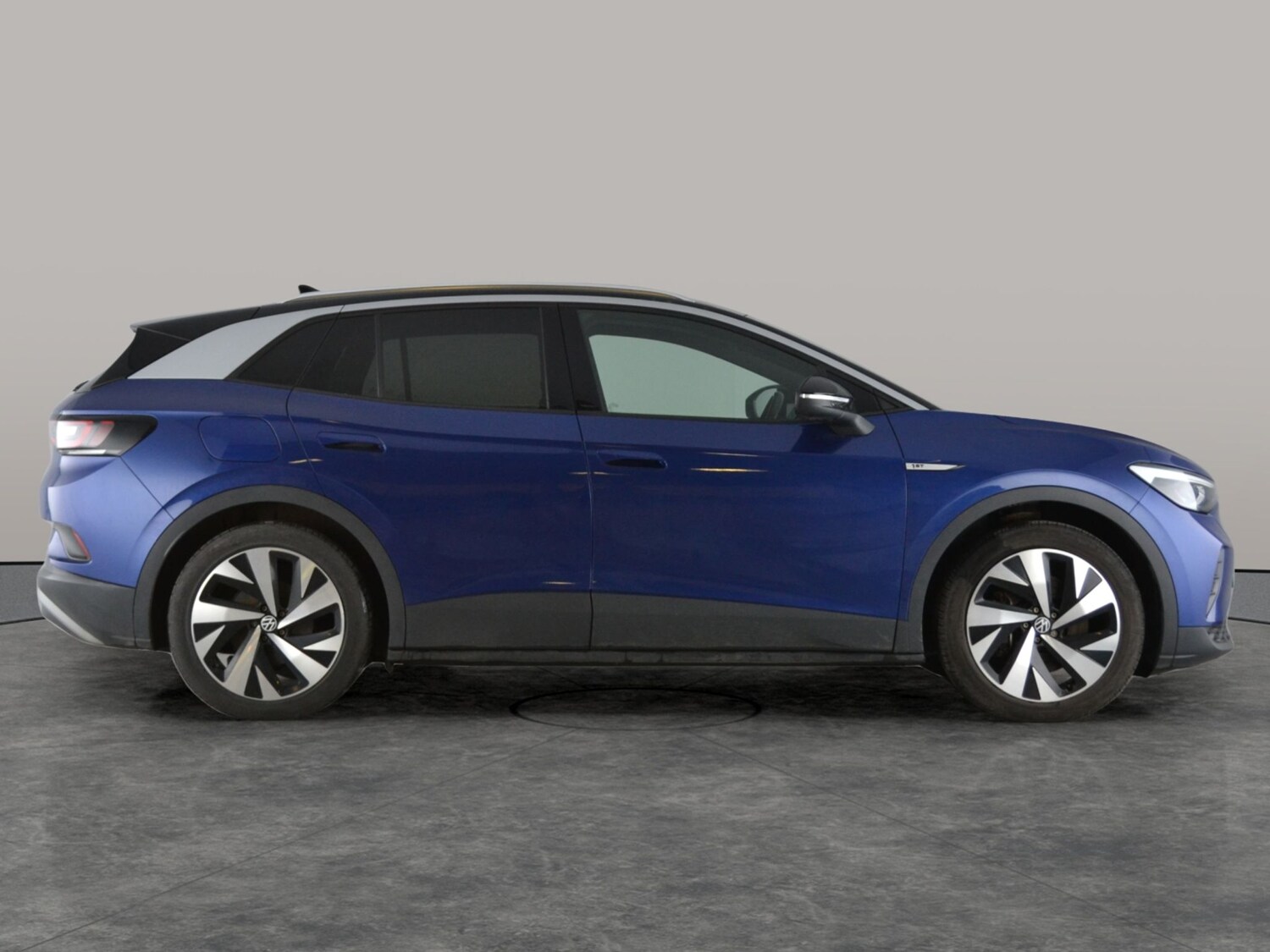 Used Volkswagen ID.4 2021 for sale - 77450181: Photo 11