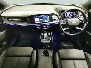 Used Audi Q4 e-tron 2022 for sale - 75381593: Photo