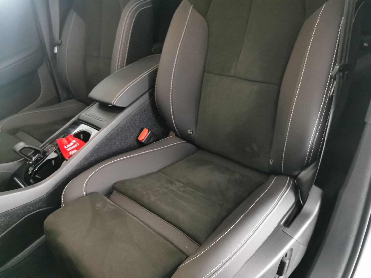 Used Volvo XC40 2022 for sale - 76875416: Photo 23