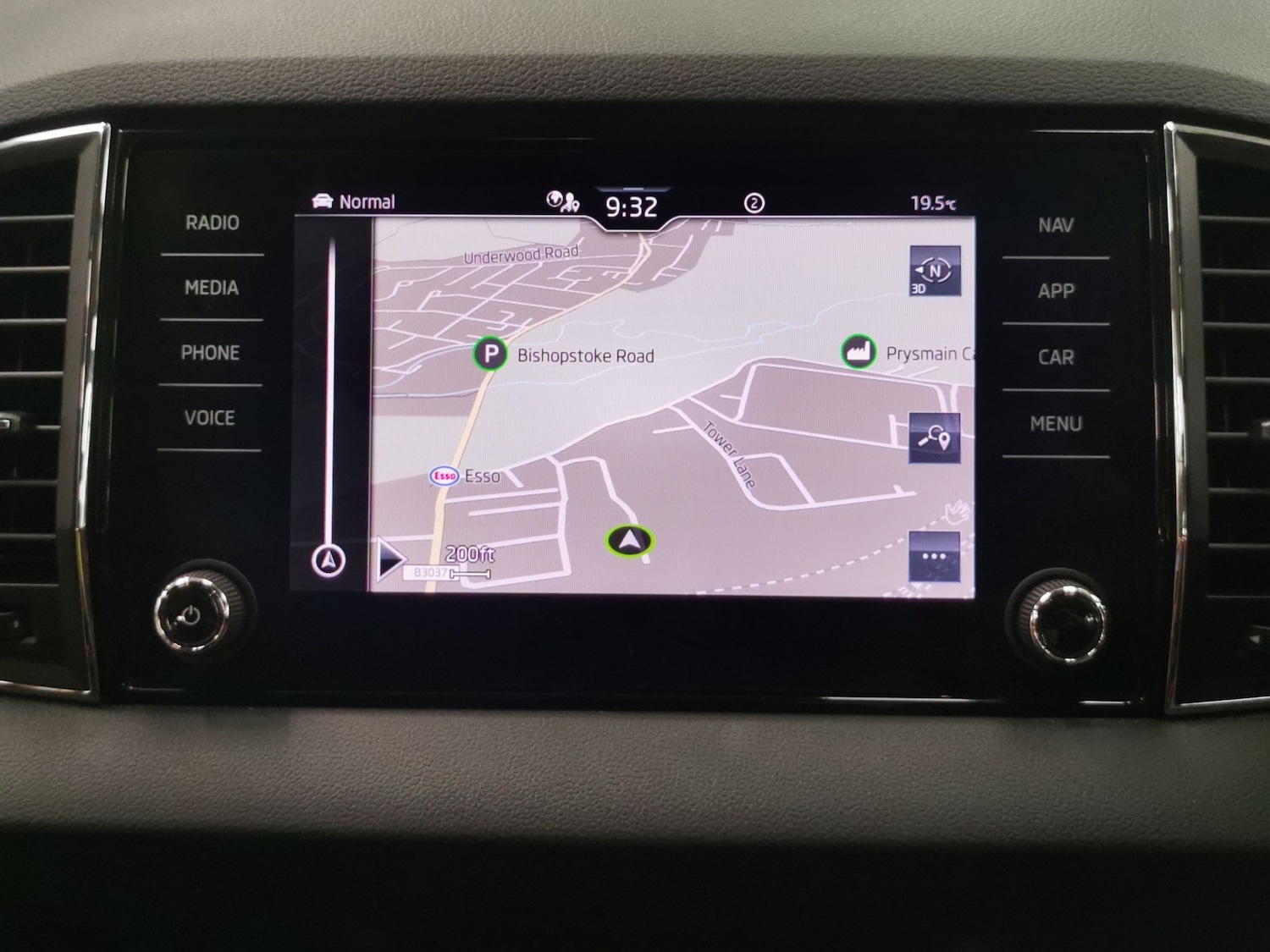 Used Skoda Karoq 2022 for sale - 76766663: Photo 16