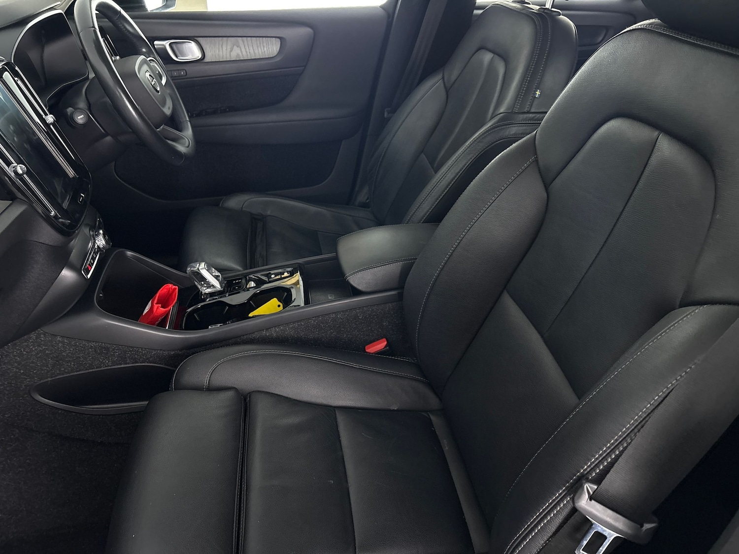 Used Volvo XC40 2020 for sale - 76915386: Photo 7