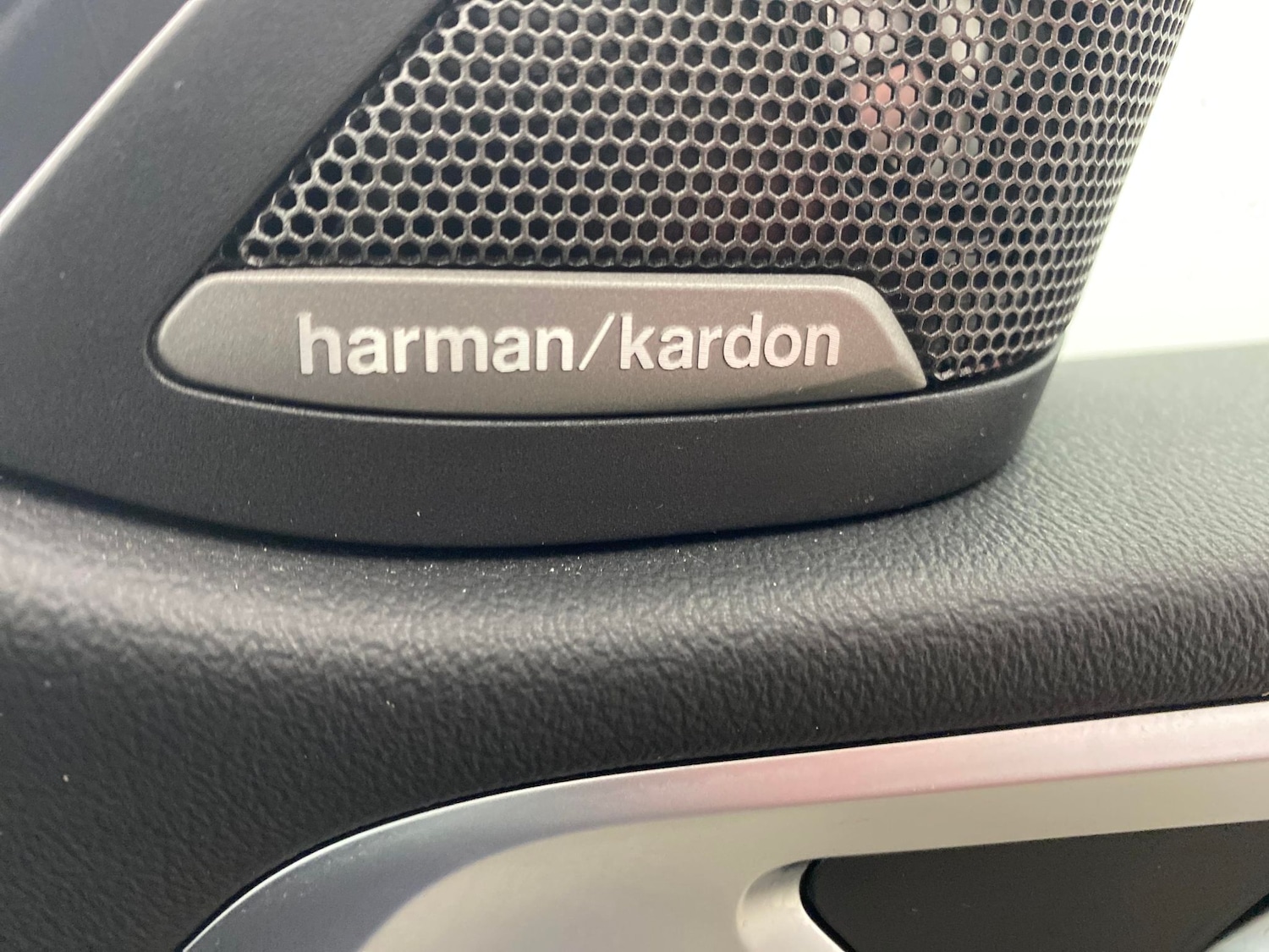 Used BMW i4 2022 for sale - 77532518: Photo 6