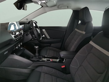 Used Citroen C4 2024 for sale - 79515016: Photo