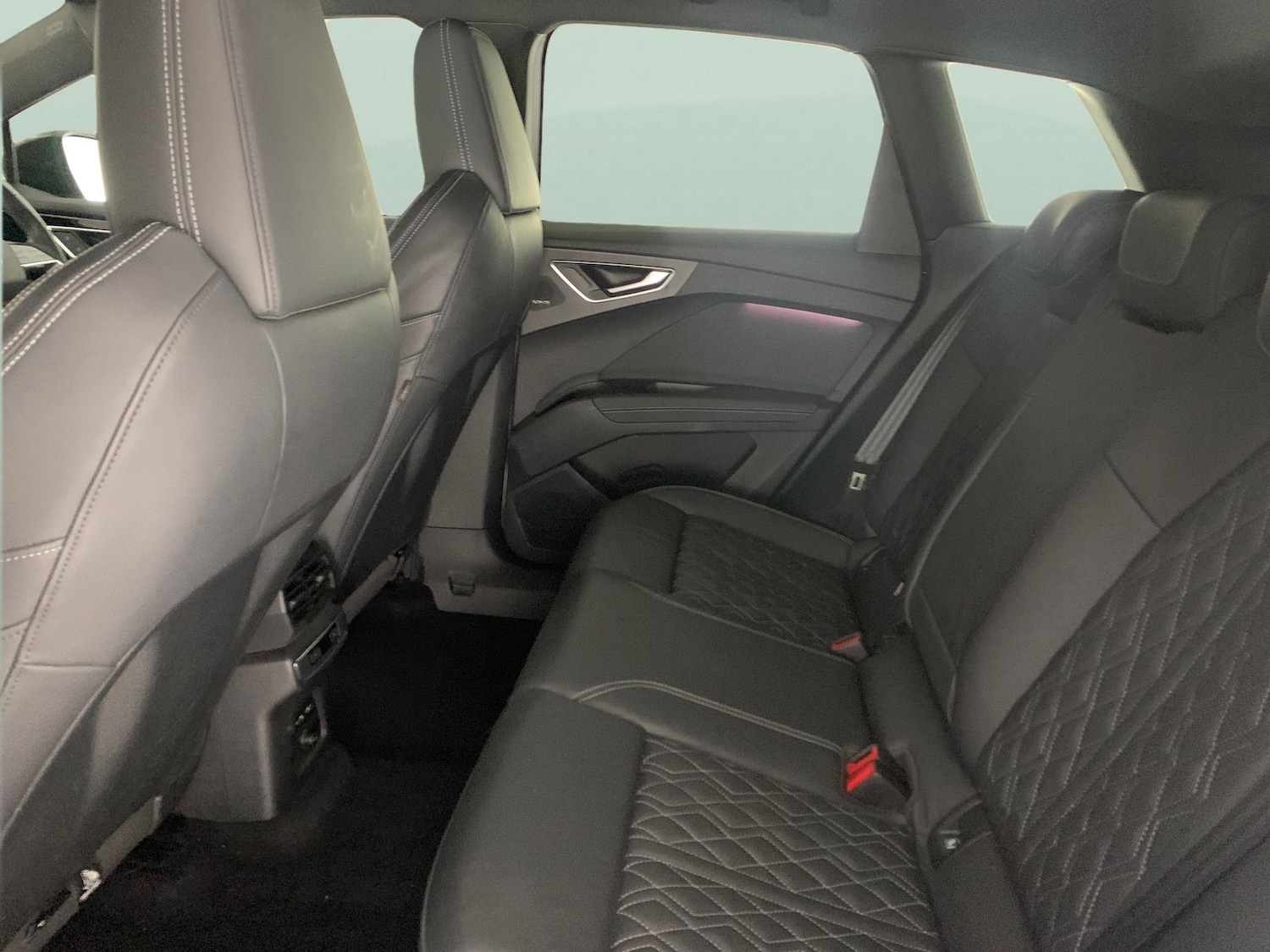 Used Audi Q4 e-tron 2023 for sale - 76593880: Photo 30