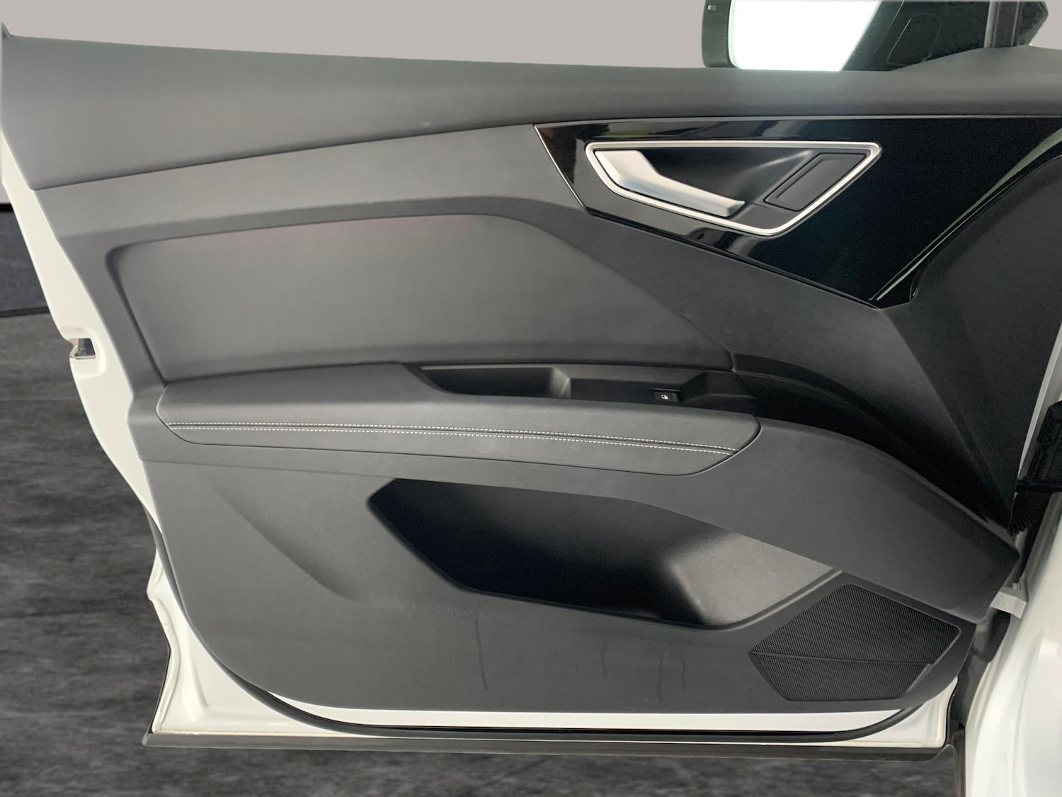 Used Audi Q4 e-tron 2023 for sale - 76593880: Photo 31