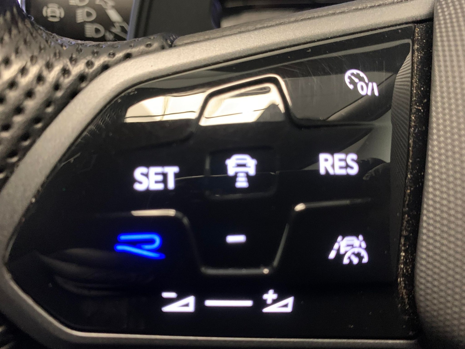 Used Volkswagen Golf 2023 for sale - 76821883: Photo 23