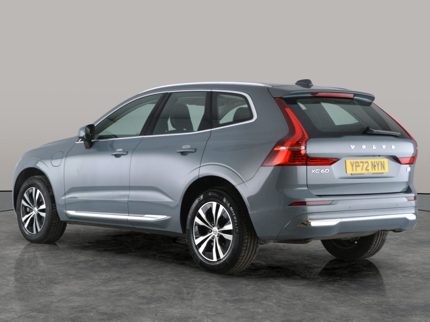 Used Volvo XC60 2022 for sale - 77981294: Photo 10