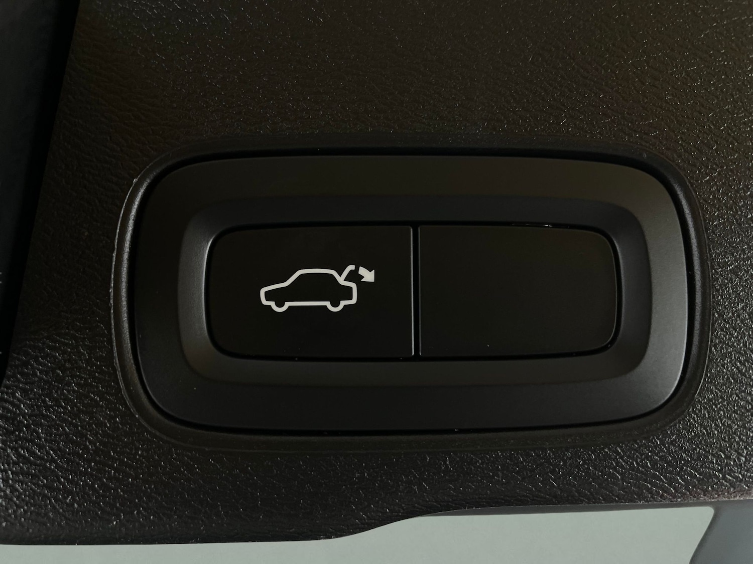 Used Volvo XC60 2022 for sale - 77981294: Photo 17